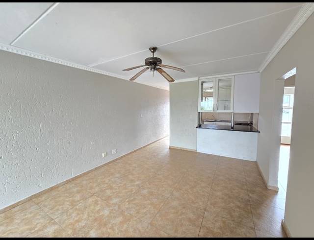 2 BEDROOM TOWNHOUSE FOR SALE IN MULBARTON